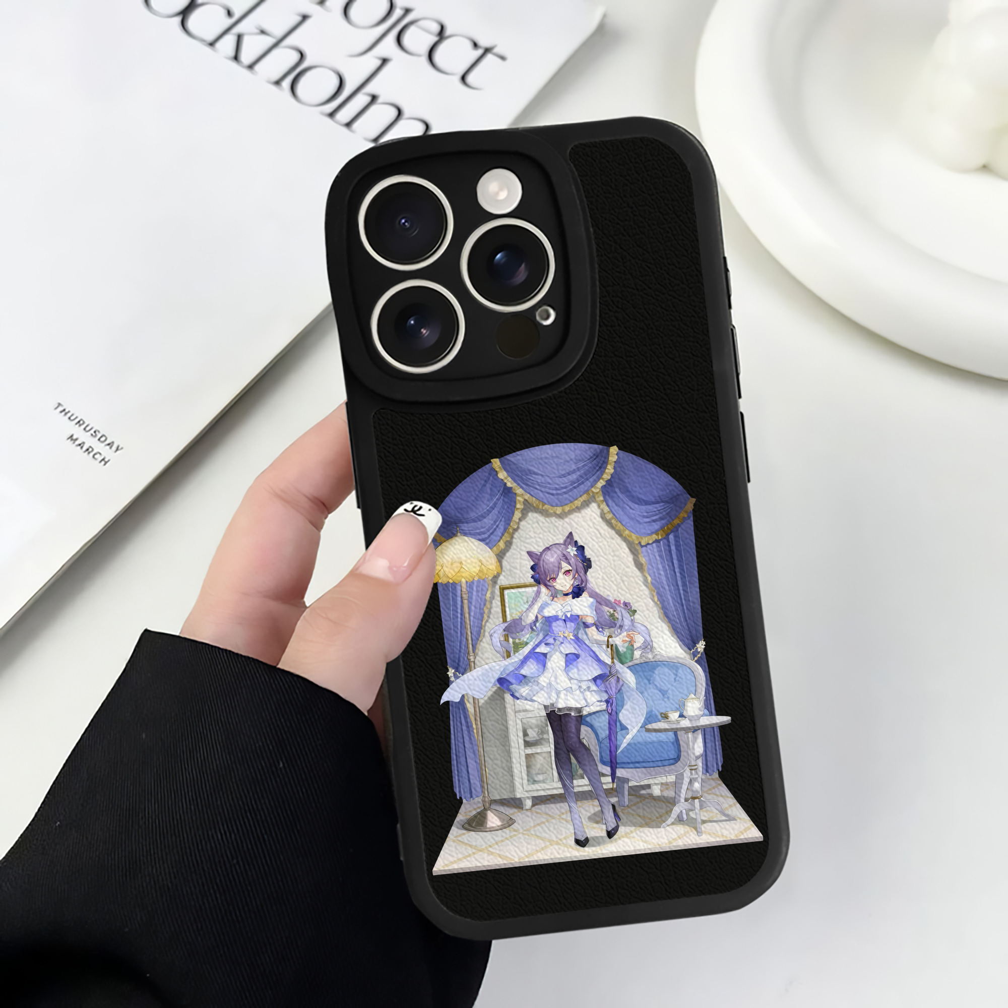 げんし神 刻晴 こくせい genshin Kokusei 【iPhone 16シリーズ対応】シリコンスマホケース（レザー調） 材質：シリコン